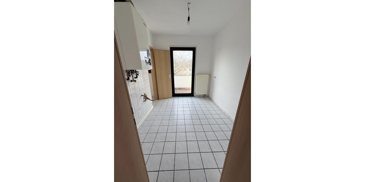Etagenwohnung Duisburg - 2 Zimmer, 56 m&sup2;, 636&euro; | Angebot:23116490