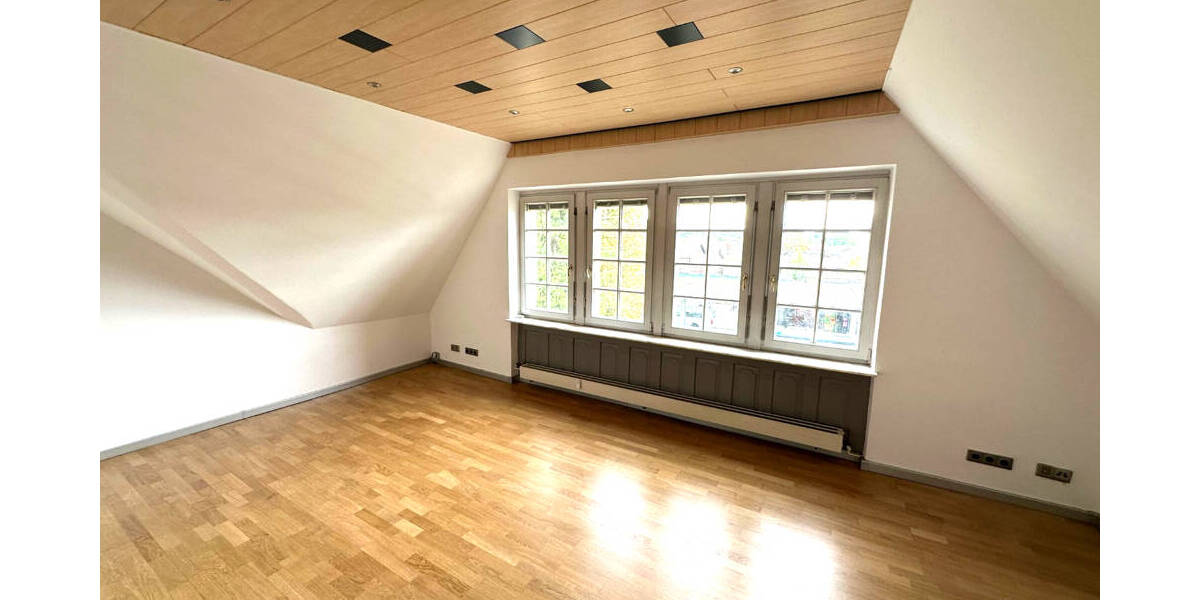 GLOBAL INVEST SINSHEIM | Tolle, frisch renovierte 3-Zimmer-Gründerzeitwohnung in Sinsheim 3 zimmer