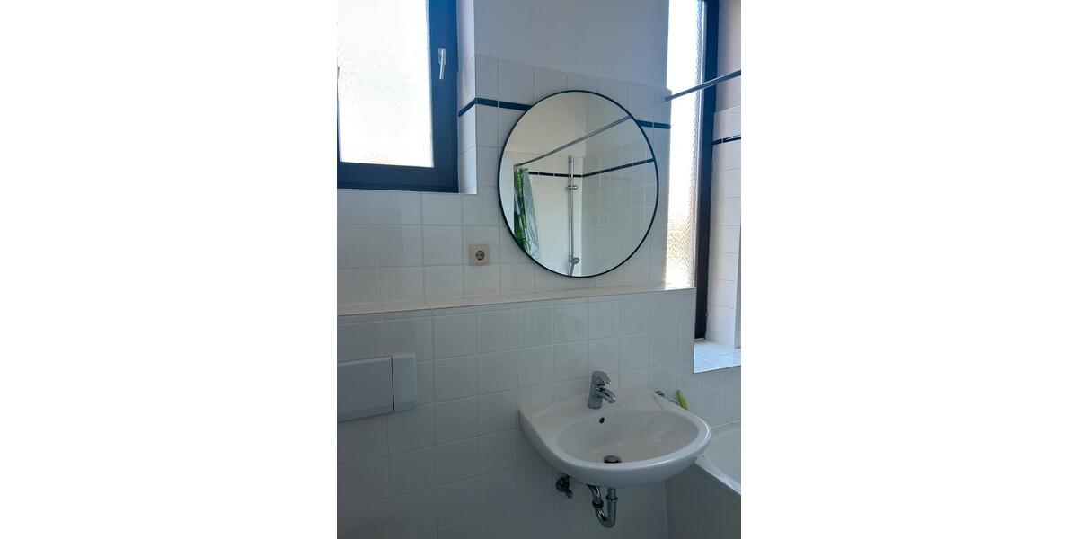 Etagenwohnung Saarbrücken St. Arnual - 3 Zimmer, 80 m&sup2;, 900&euro; | Angebot:25342844