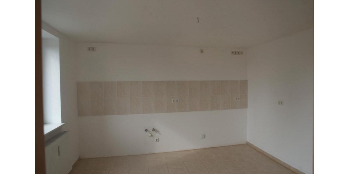 Dachgeschoßwohnung Burg - 2 Zimmer, 58 m&sup2;, 500&euro; | Angebot:25843378