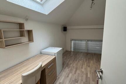 Helles 20m² Zimmer mit eigenen Bad in 3er-WG -nur 360€ warm 1 zimmer