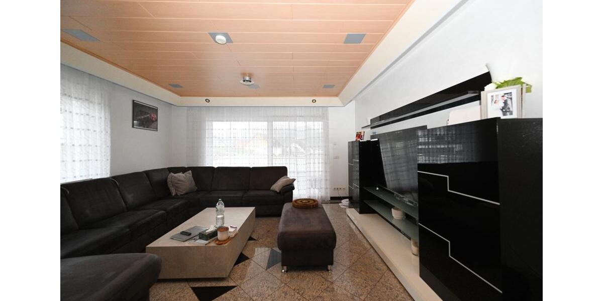 Erdgeschoßwohnung Biedenkopf - 4 Zimmer, 134 m&sup2;, 1.190&euro; | Angebot:24223187