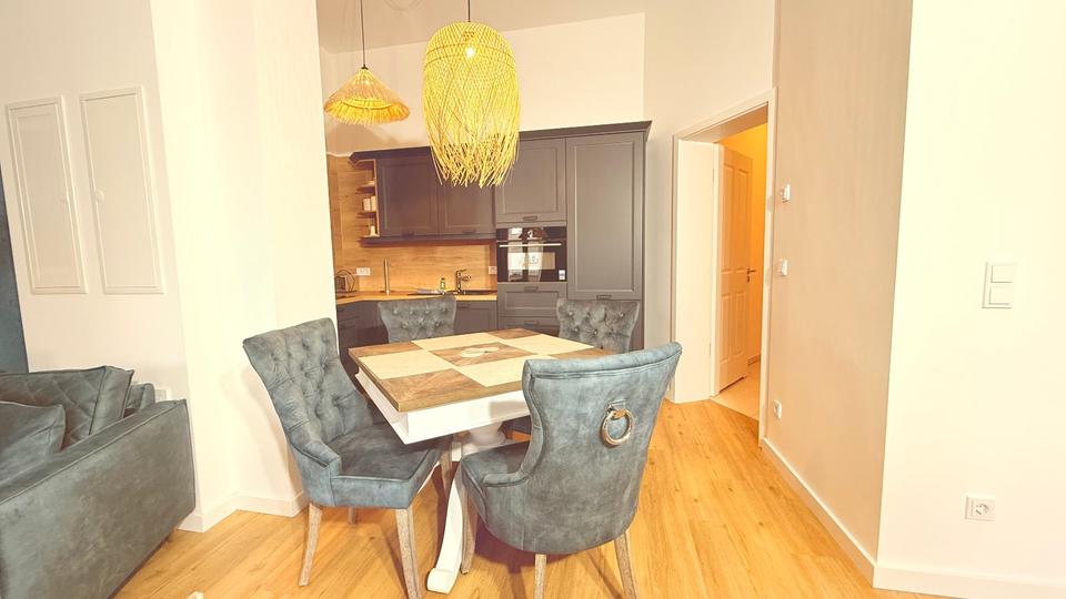 Erdgeschoßwohnung Sellin - 2 Zimmer, 65 m&sup2;, 1.430&euro; | Angebot:26278023