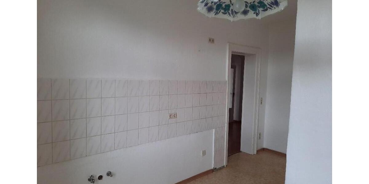 Etagenwohnung Coswig - 2 Zimmer, 69 m&sup2;, 400&euro; | Angebot:25000286