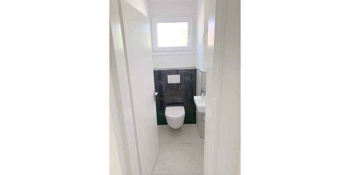 Etagenwohnung Esslingen am Neckar Brühl - 3 Zimmer, 80 m&sup2;, 1.120&euro; | Angebot:26705715