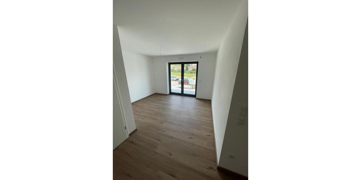 Etagenwohnung Willmering - 4 Zimmer, 48 m&sup2;, 650&euro; | Angebot:25537236