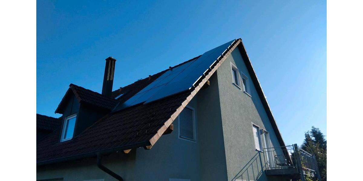Dachgeschoßwohnung Neustadt an der Waldnaab - 3 Zimmer, 90 m&sup2;, 800&euro; | Angebot:25104520