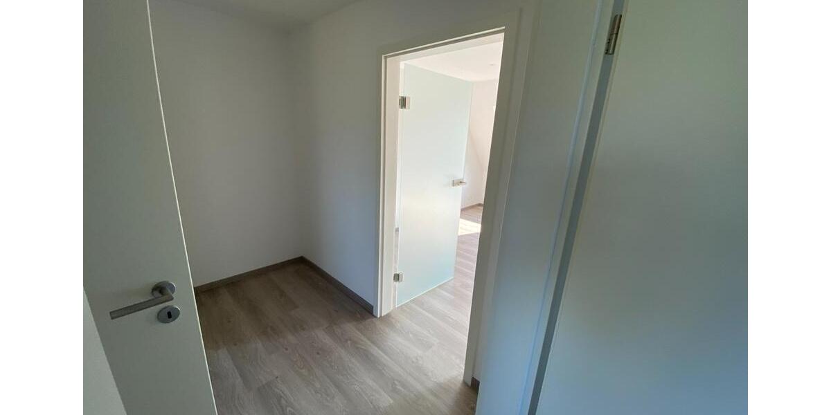 Etagenwohnung Radevormwald - 2 Zimmer, 40 m&sup2;, 420&euro; | Angebot:24755011