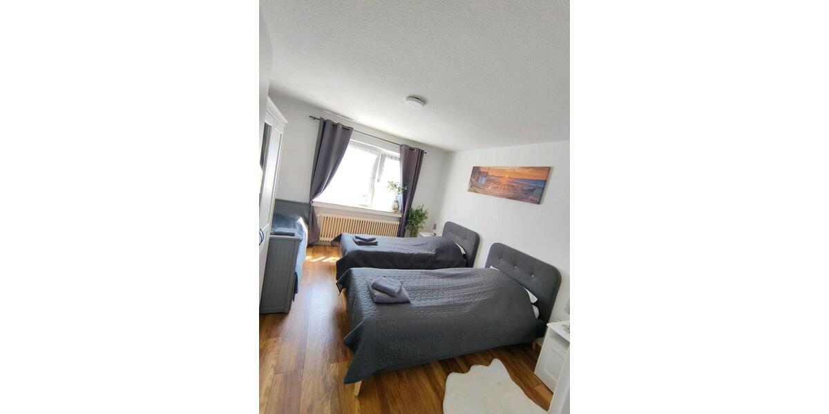 Etagenwohnung Köln Kalk - 3 Zimmer, 85 m&sup2;, 2.000&euro; | Angebot:26578567