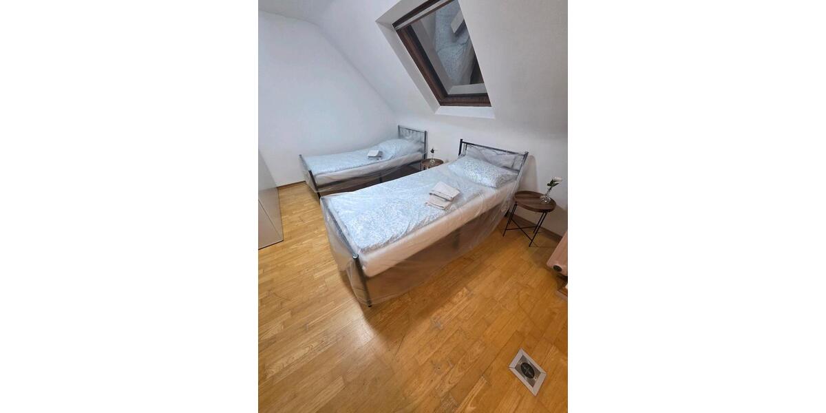 Monteurzimmer bis zu 11 Personen Ferienwohnung 6 zimmer