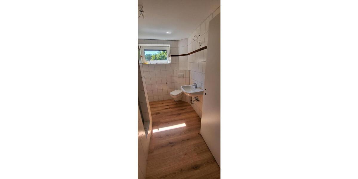 Einfamilienhaus Bispingen - 10 Zimmer, 280 m&sup2;, 2.000&euro; | Angebot:26603340