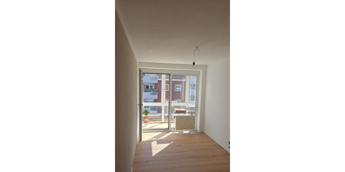 Wohnen auf Zeit Bremen Findorff - 16 Zimmer, 70 m&sup2;, 500&euro; | Angebot:26025296