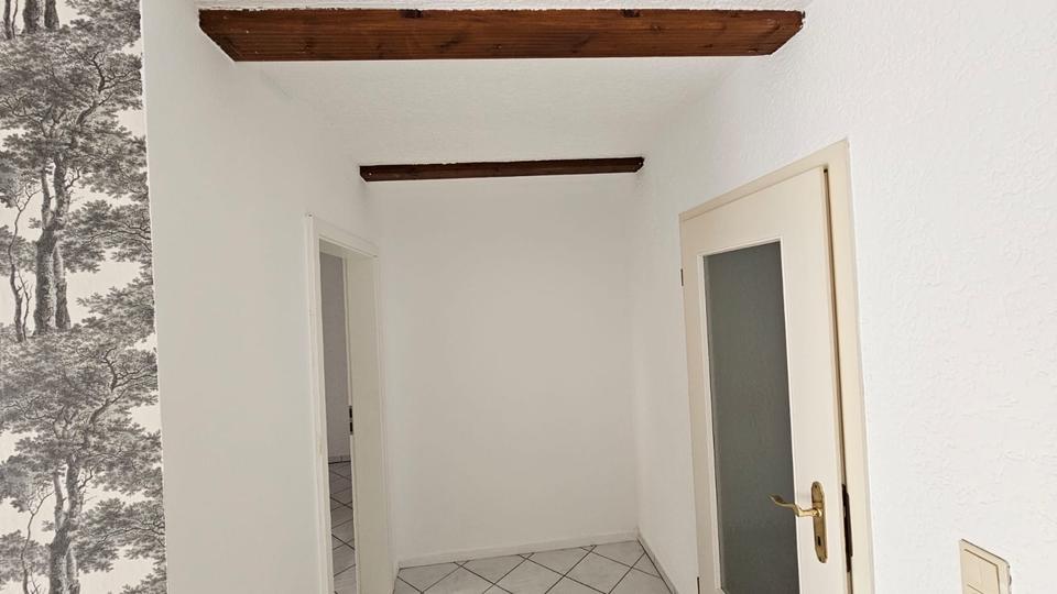 Etagenwohnung Wiesbaden Biebrich - 4 Zimmer, 1.800&euro; | Angebot:23472173