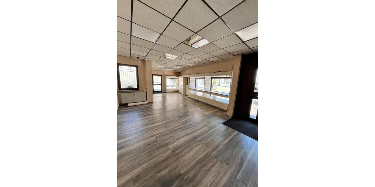 Gewerbeobjekt Delbrück - 900&euro; | Angebot:24329978