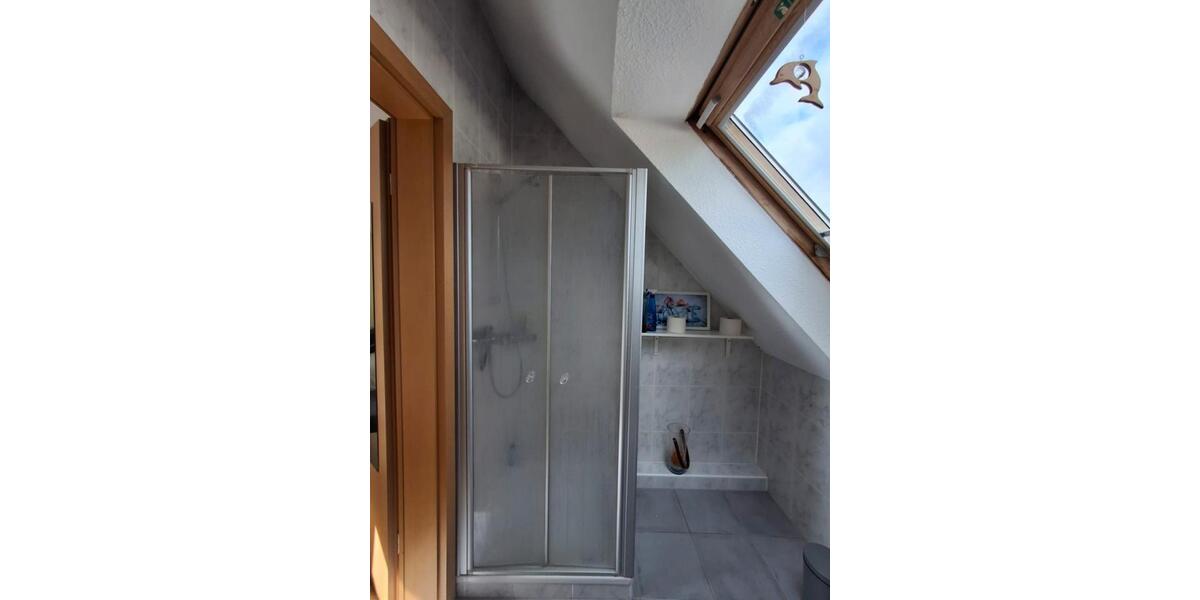 Dachgeschoßwohnung Ilbesheim bei Landau in der Pfalz - 1 Zimmer, 25 m&sup2;, 349&euro; | Angebot:25989172