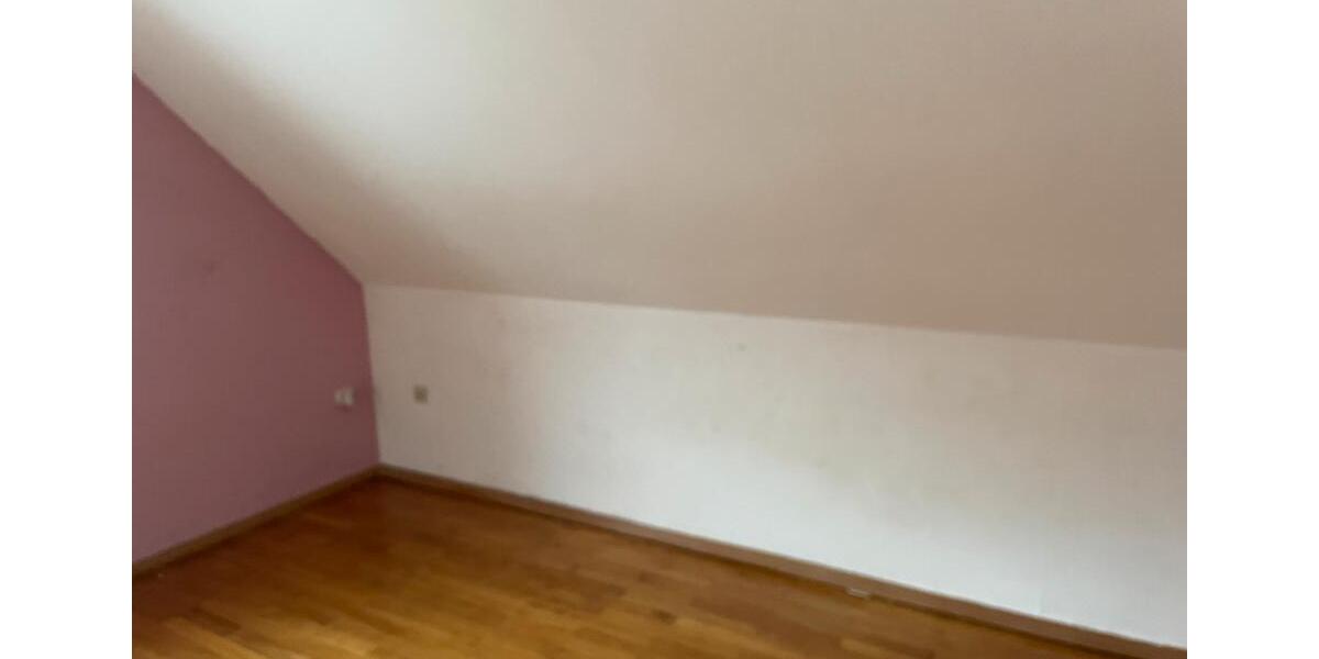 Altbauwohnung 1. OG 1 zimmer