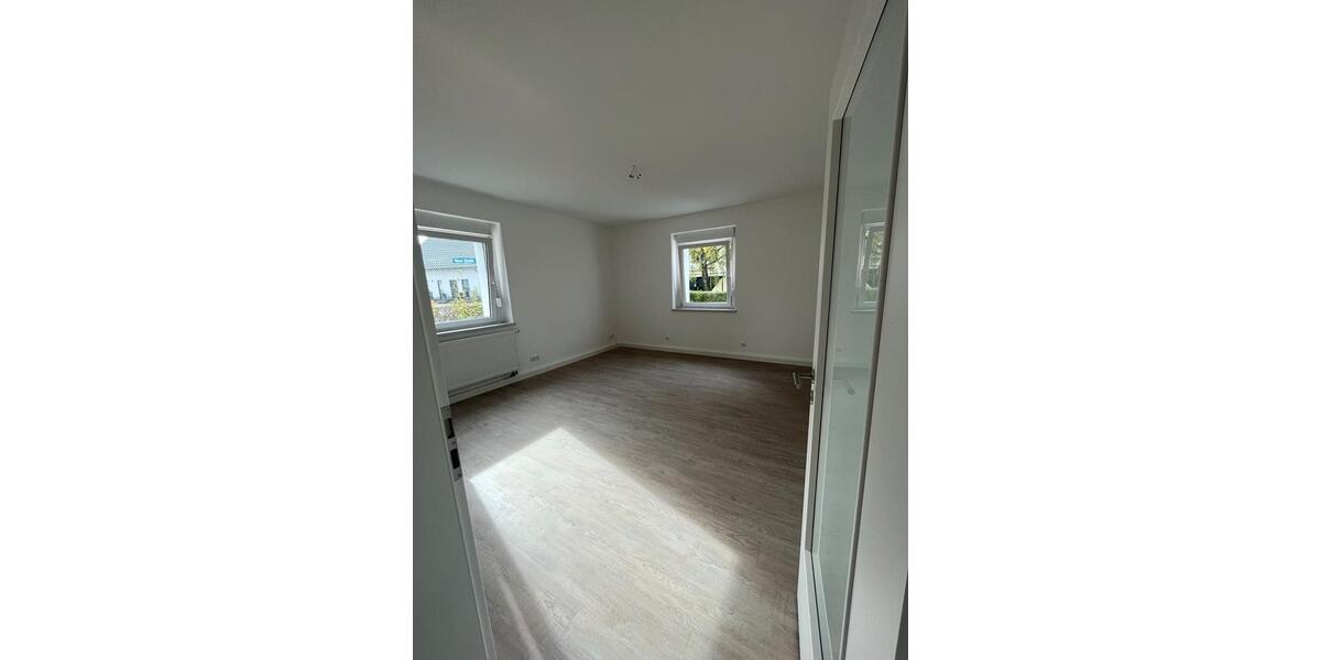 Etagenwohnung Mügeln - 3 Zimmer, 75 m&sup2;, 650&euro; | Angebot:24997093