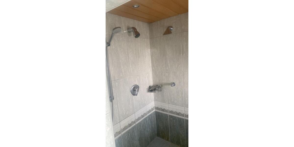 Wohnen auf Zeit Nürtingen - 7 Zimmer, 20 m&sup2;, 545&euro; | Angebot:26342228