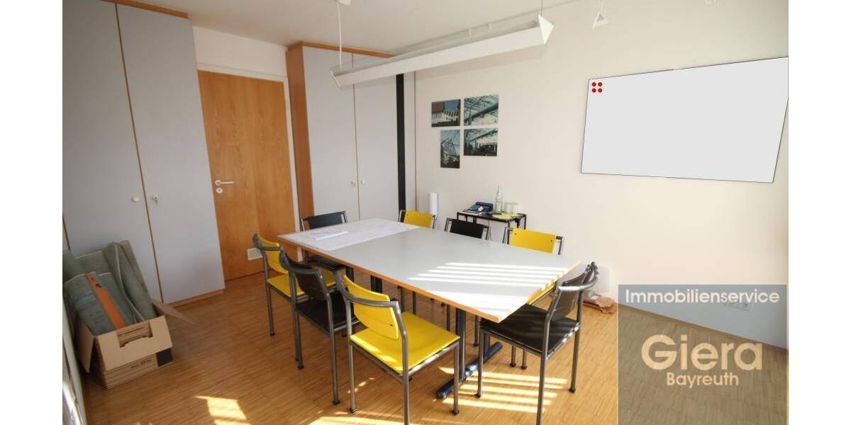 Gewerbeobjekt Warmensteinach - 5 Zimmer, 135 m&sup2;, 945&euro; | Angebot:24024973