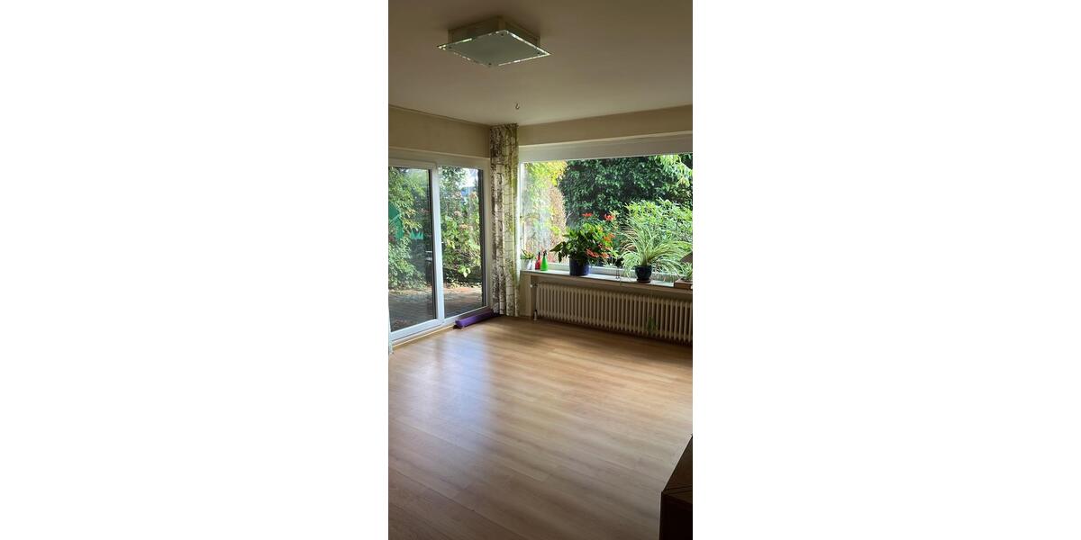 Wohnen auf Zeit Lingen (Ems) - 8 Zimmer, 180 m&sup2;, 380&euro; | Angebot:25658907