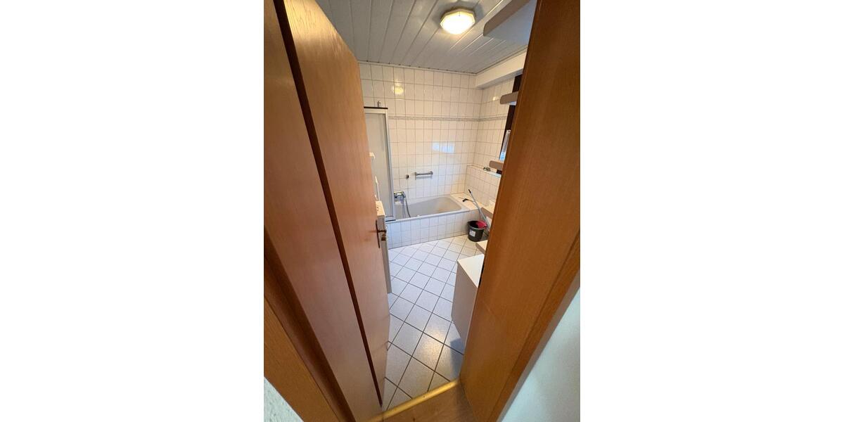 Dachgeschoßwohnung Osnabrück Hafen - 3 Zimmer, 91 m&sup2;, 900&euro; | Angebot:25852181