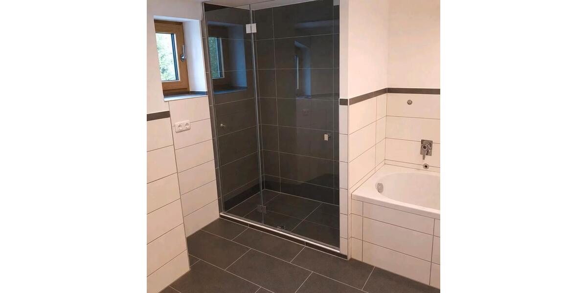 Etagenwohnung Fuchstal - 4 Zimmer, 130 m&sup2;, 1.450&euro; | Angebot:26703596