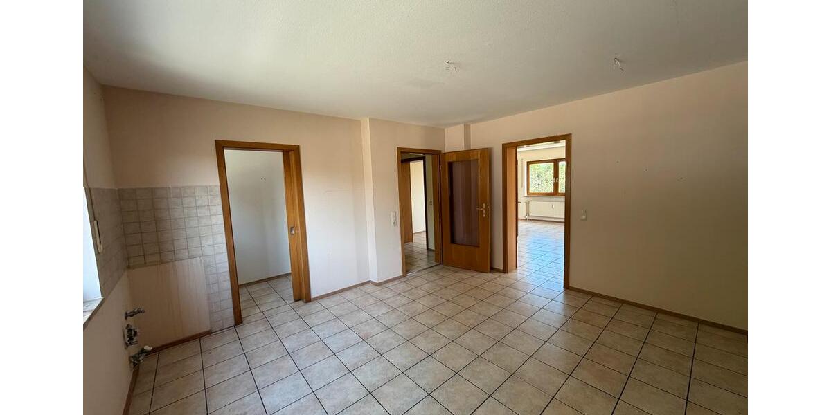 Etagenwohnung Essenbach - 4 Zimmer, 103 m&sup2;, 1.250&euro; | Angebot:26413742