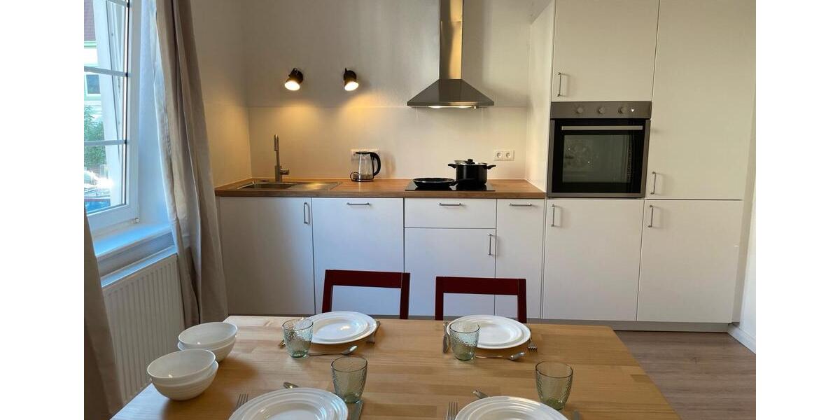 Hochparterre Bremen Neustadt - 1 Zimmer, 14 m&sup2;, 565&euro; | Angebot:26642330