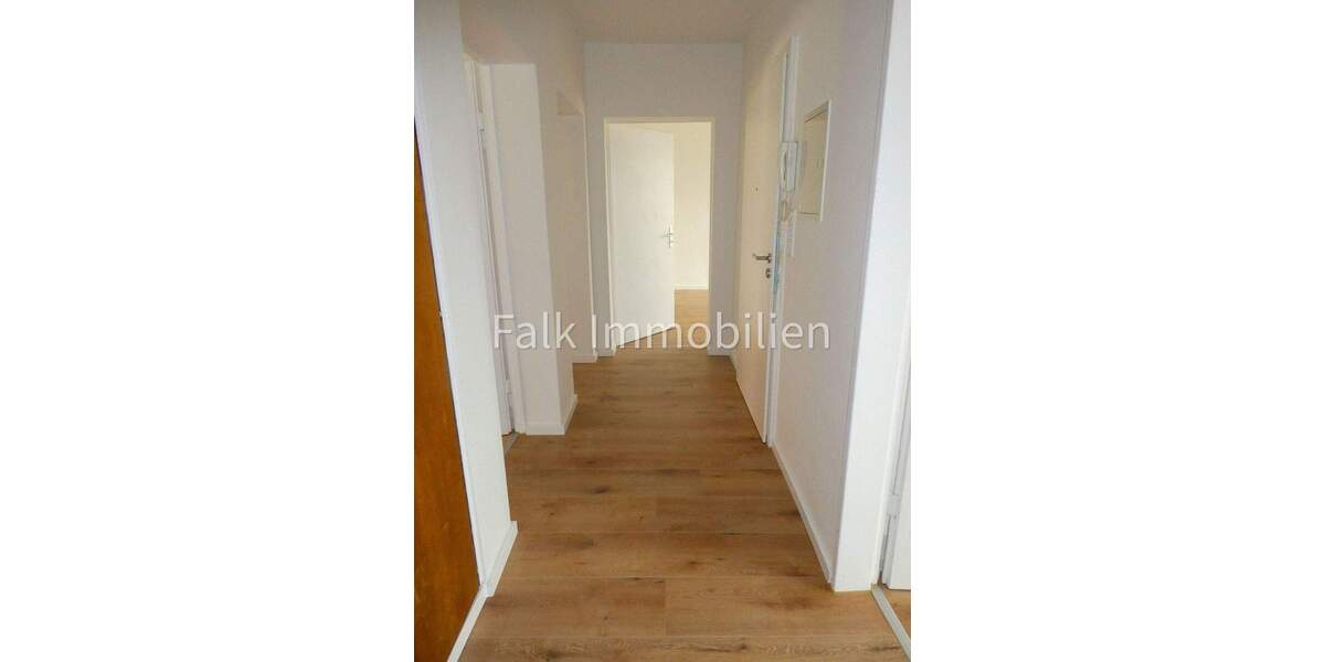 Etagenwohnung Mannheim Neckarau - 3 Zimmer, 84 m&sup2;, 990&euro; | Angebot:25746219