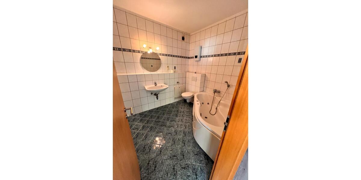 Etagenwohnung Erbach - 1.5 Zimmer, 61 m&sup2;, 600&euro; | Angebot:26699998