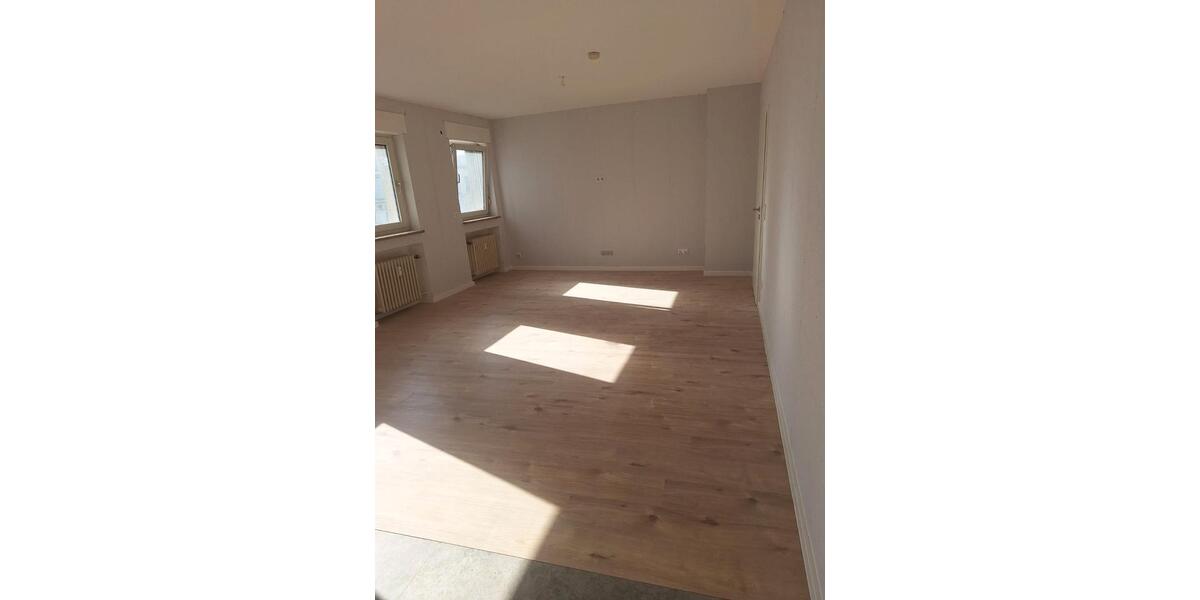 Etagenwohnung Krefeld Cracau - 3 Zimmer, 73 m&sup2;, 775&euro; | Angebot:26697782