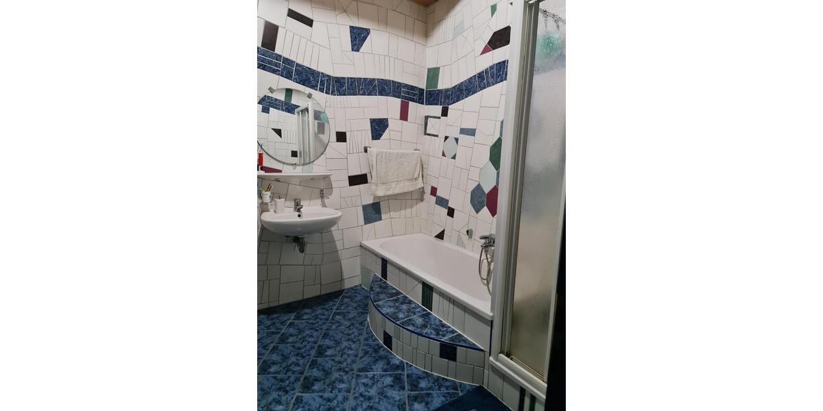 Etagenwohnung Zachenberg - 4 Zimmer, 118 m&sup2;, 545&euro; | Angebot:25324144