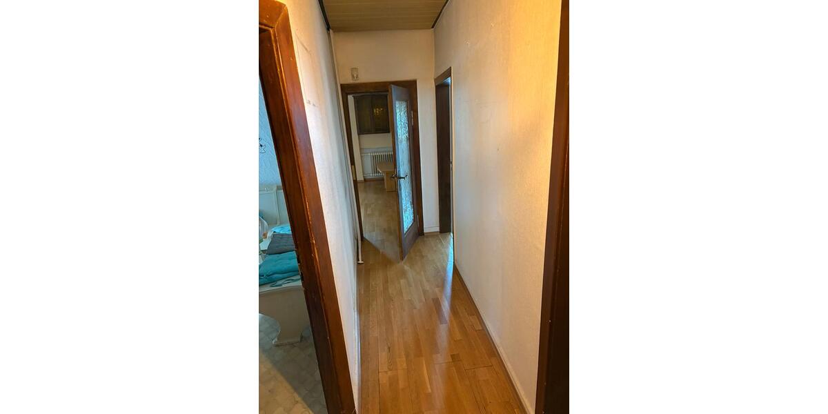 Etagenwohnung Alsfeld - 3 Zimmer, 75 m&sup2;, 900&euro; | Angebot:26611116