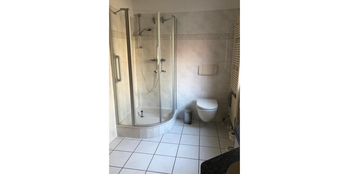 Etagenwohnung Ritterhude - 2 Zimmer, 110 m&sup2;, 1.000&euro; | Angebot:26614367