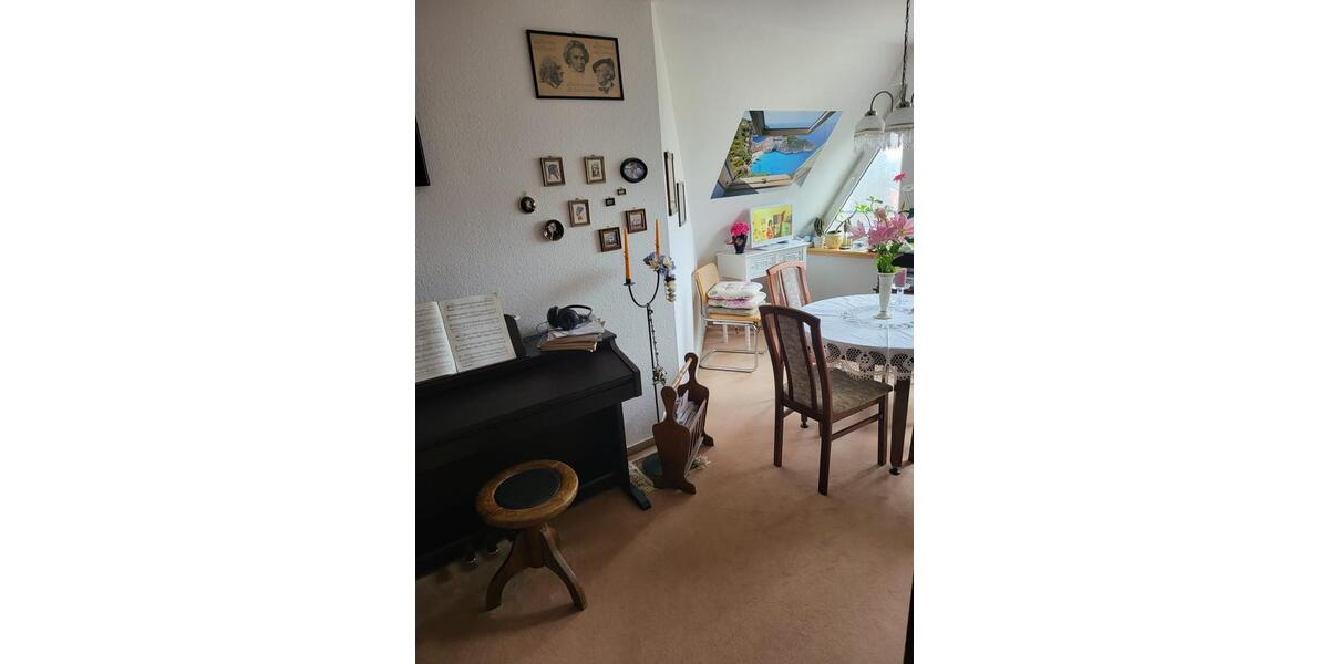 Dachgeschoßwohnung Brandenburg an der Havel - 3 Zimmer, 89 m&sup2;, 1.200&euro; | Angebot:25130968