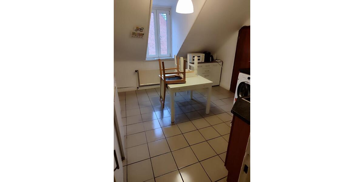 Wohnen auf Zeit Molfsee - 12 Zimmer, 500 m&sup2;, 22&euro; | Angebot:25880668