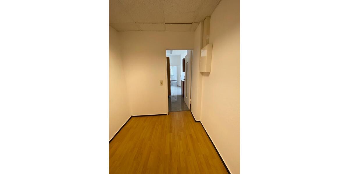 Erdgeschoßwohnung Rietheim-Weilheim Weilheim - 2.5 Zimmer, 80 m&sup2;, 700&euro; | Angebot:24851641