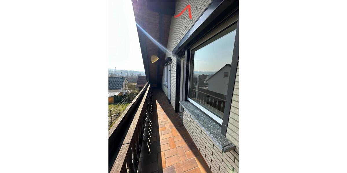 Dachgeschoßwohnung Bebra - 3 Zimmer, 100 m&sup2;, 780&euro; | Angebot:24753647