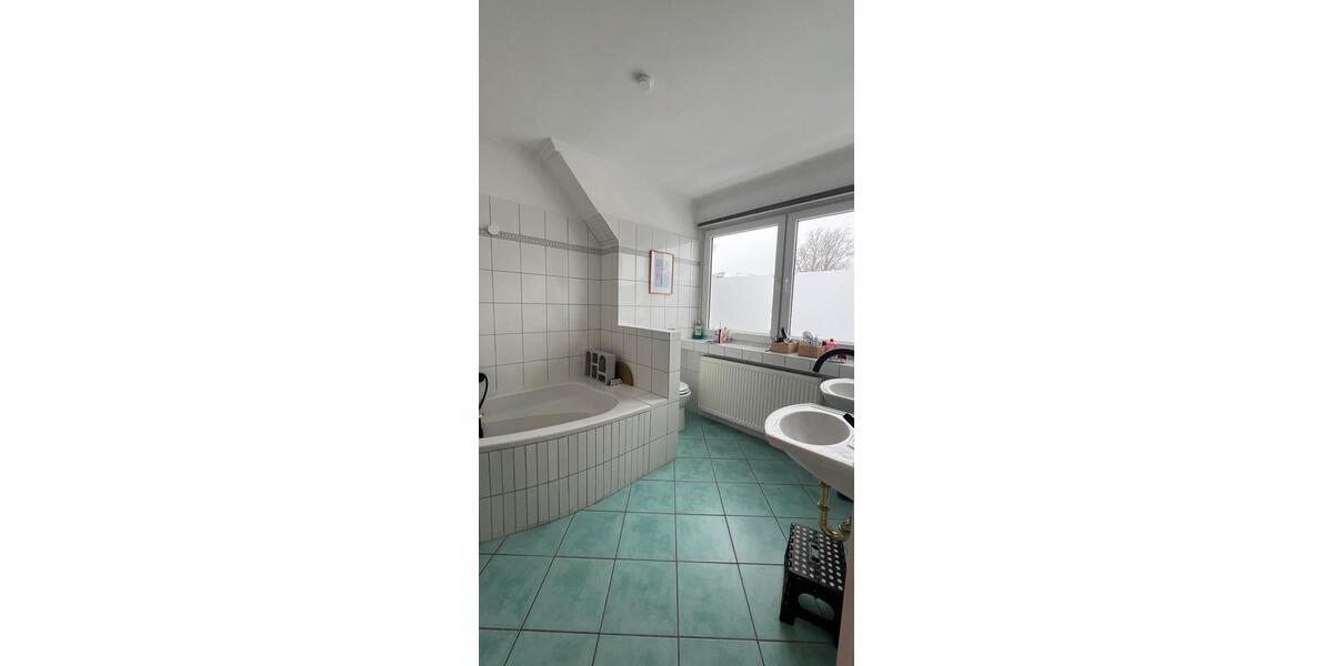 Wohnen auf Zeit Mölln - 4 Zimmer, 120 m&sup2;, 1.500&euro; | Angebot:25066587