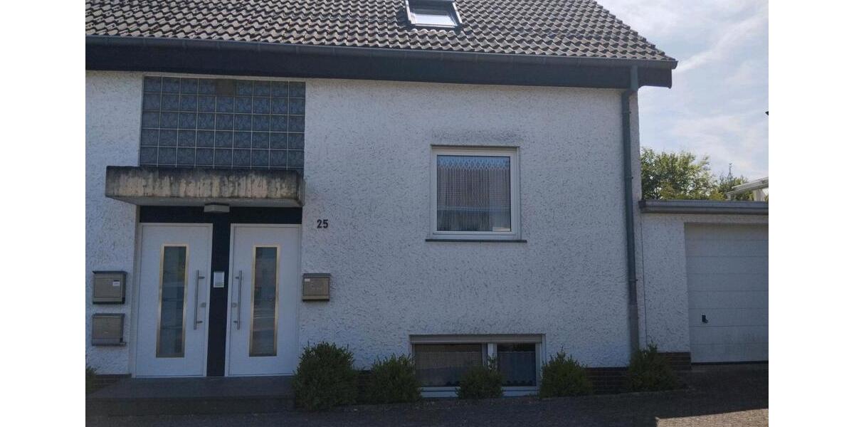 Etagenwohnung Mehren - 3 Zimmer, 95 m&sup2;, 530&euro; | Angebot:26036151