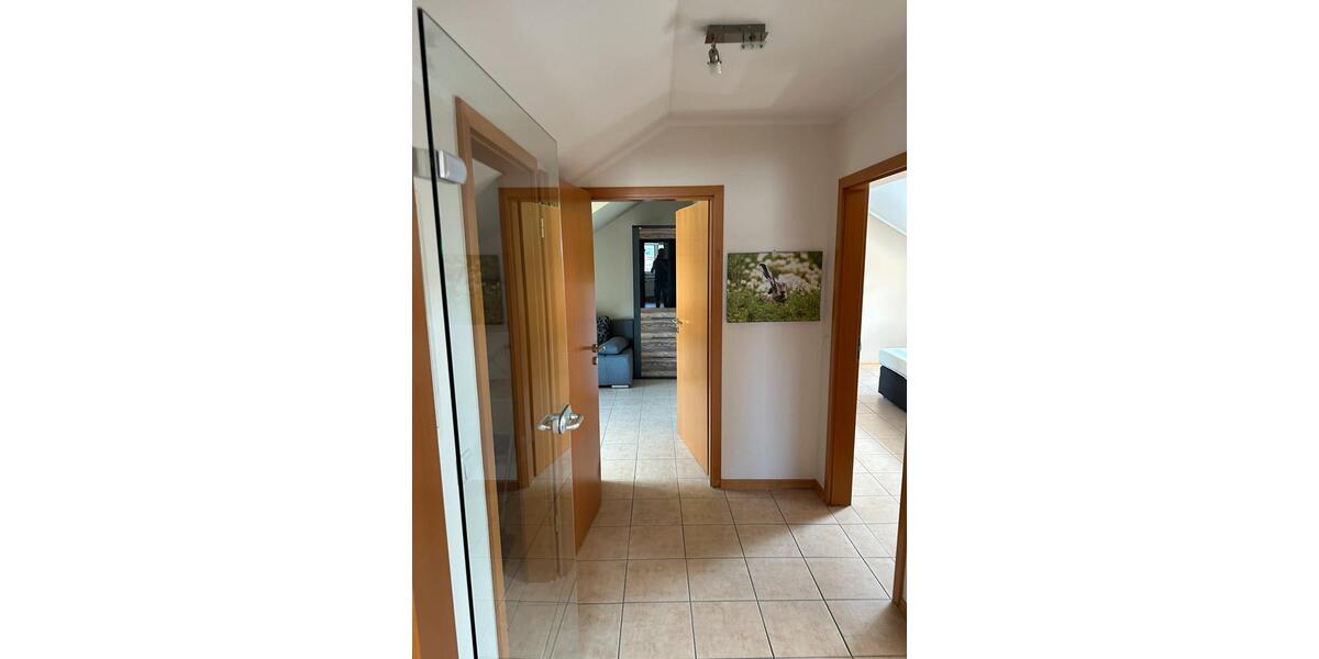 Dachgeschoßwohnung Bad Neuenahr-Ahrweiler Ahrweiler - 3 Zimmer, 74 m&sup2;, 1.050&euro; | Angebot:26515409