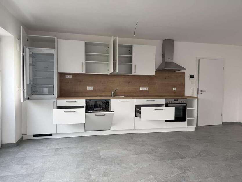 Wohnung zum Mieten in Deggendorf 940 € 73 m²