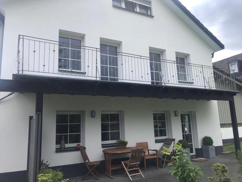 Helle ruhig gelegene Wohnung mit 2 Zimmern