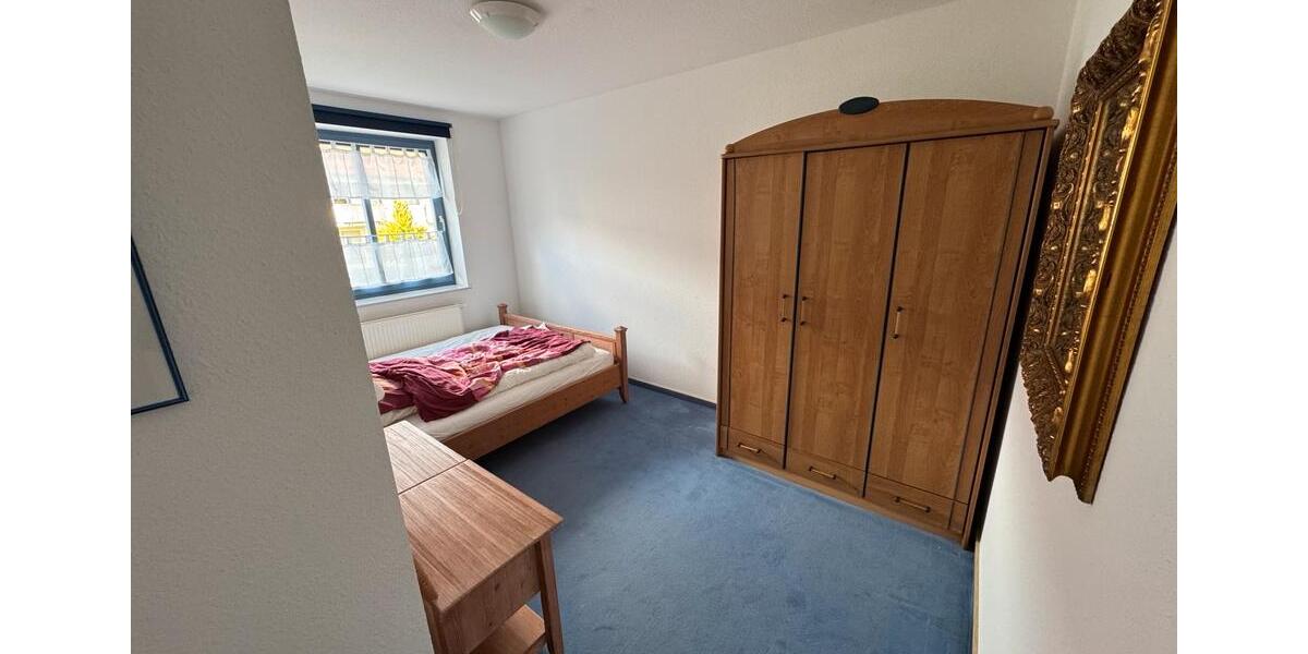 Erdgeschoßwohnung Hiddenhausen - 3 Zimmer, 69 m&sup2;, 330&euro; | Angebot:26045474
