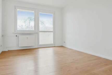 Wohnung zum Mieten in Neustadt in Sachsen 448 € 74 m² 4 zimmer