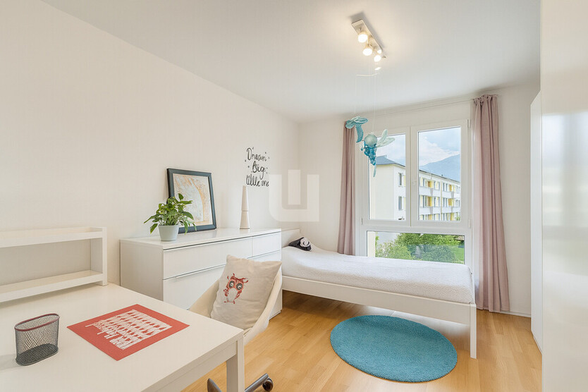 WINDISCH IMMOBILIEN - Neuwertige 3-Zimmer Wohnung mit EBK und Balkon zentral in Gröbenzell 3 zimmer
