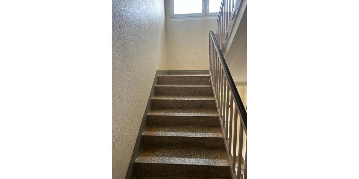 Etagenwohnung Zschopau - 3 Zimmer, 56 m&sup2;, 400&euro; | Angebot:26496975