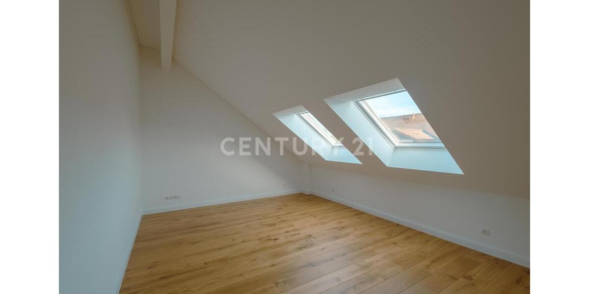 Dachgeschoßwohnung Rotenburg (Wümme) - 4 Zimmer, 131 m&sup2;, 1.650&euro; | Angebot:24183341