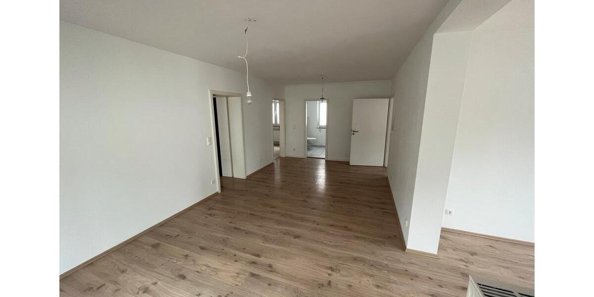 Etagenwohnung Selters (Taunus) - 3 Zimmer, 72 m&sup2;, 940&euro; | Angebot:26425601
