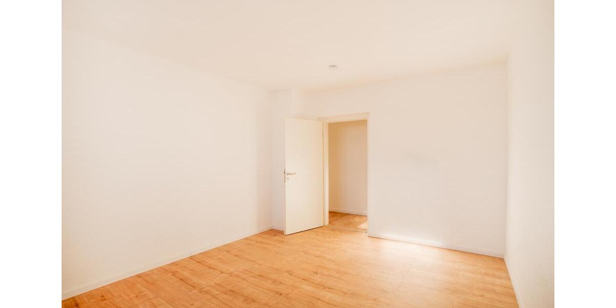 Borna - frisch sanierte 3 Zimmerwohnung 3 zimmer